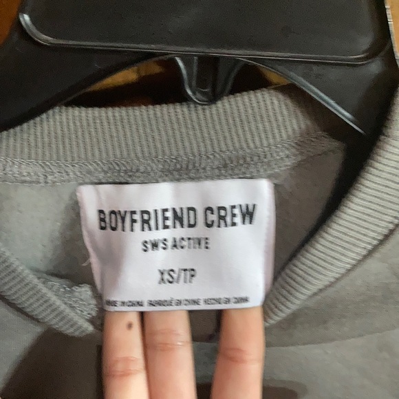 Sws-active boyfriend crewneck *not over sized fit* - Picture 3 of 4